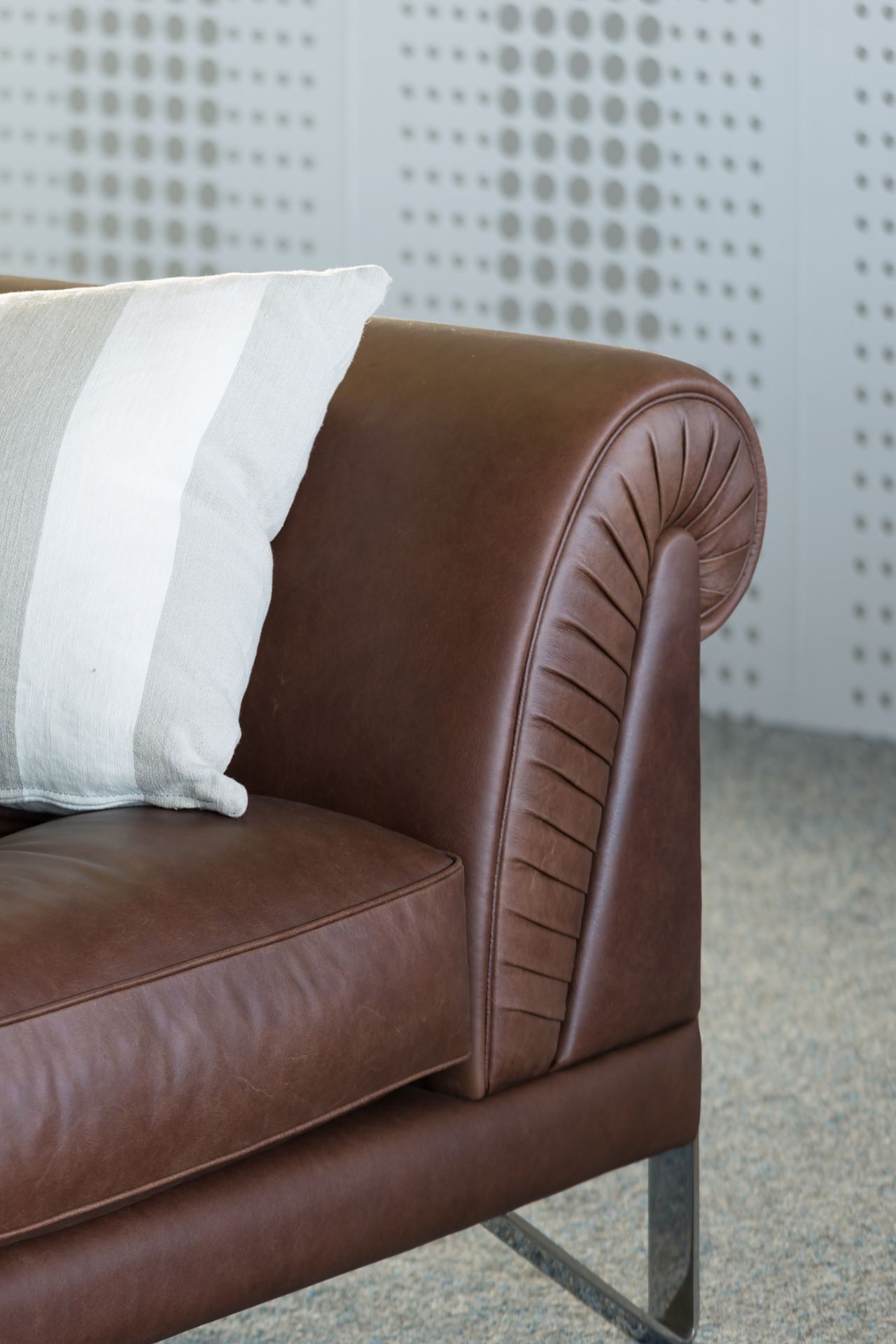 perfect Leather Sofa Upholstery in dubai